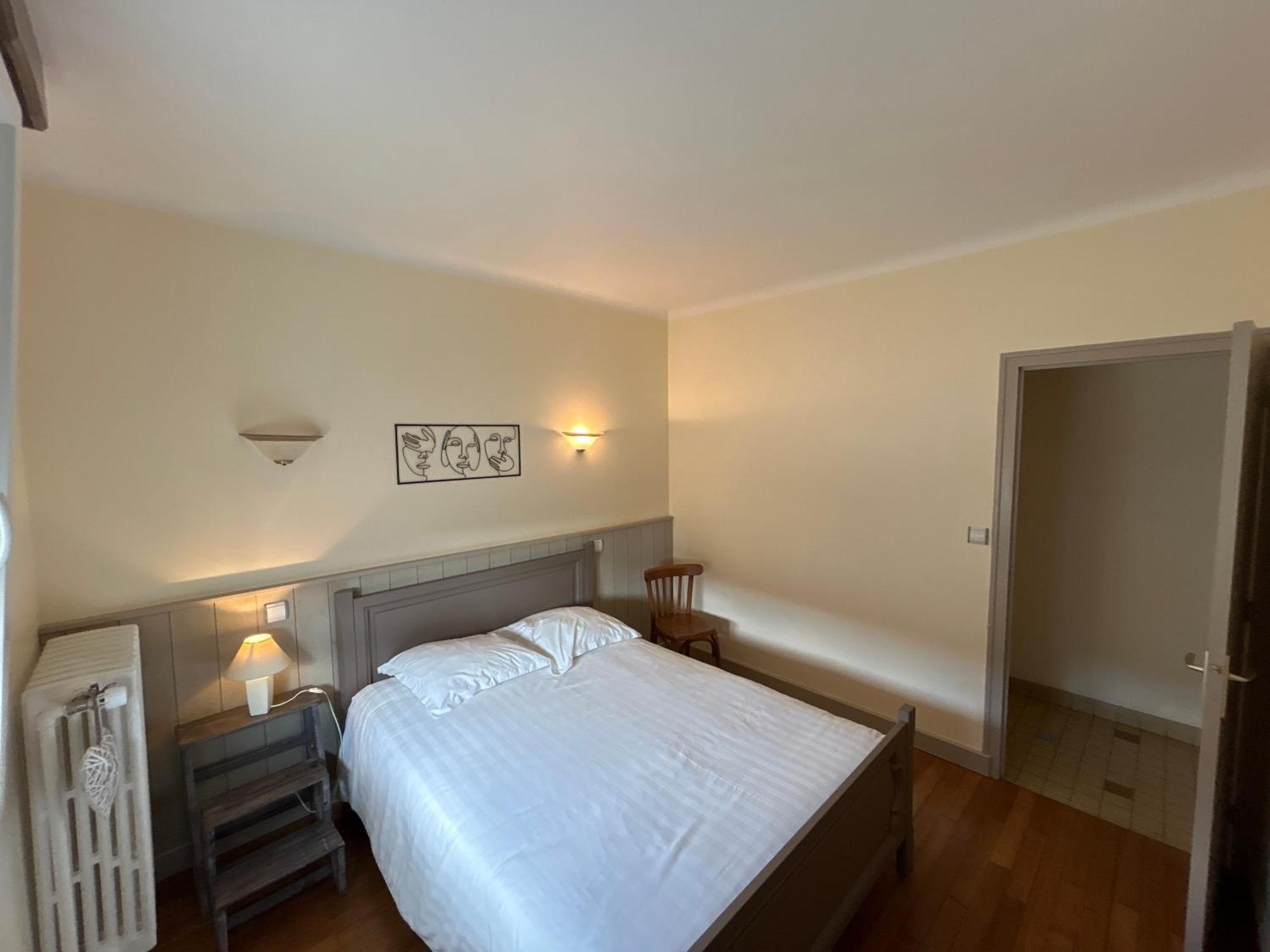 Villa le Jardin d'Odette Yevres-le-Petit Esterno foto